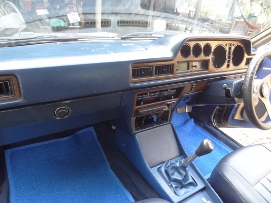 classic car toyota corona tt133 2door
