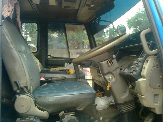 ISUZU DECA FXZ 320 HP MAXLOAD EURO2 ปี 49 รถพ่วงแม่+ลูก กระบะดั๊มพ์เหล็ก 12 ตันทั้งแม่ทั้งลูกสวย ลูก 2 คานดั๊มพ์ เครื่องแน่นแรงดี หัวเก๋งสีบางเดิมๆภายในเก๋งสวยครบพร้อม แอร์ พ.เพาเวอร์ ก.ไฟฟ้า เบรคทริ๊ปฟี้ครบครัน ช่วงล่างคัชซีสวยทั้งแม่ลูก ยางสภาพดีโดยรวมป