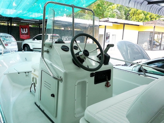 ขายเรือในฝันของชาวเรือไม่มีวันจม  BOSTON WHALER Dauntless 15 สวยนางฟ้า