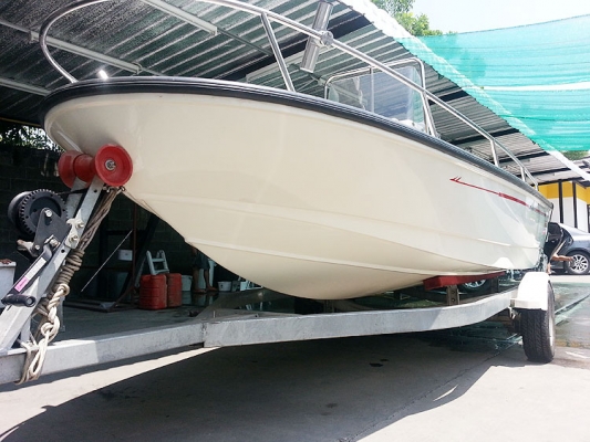 ขายเรือในฝันของชาวเรือไม่มีวันจม  BOSTON WHALER Dauntless 15 สวยนางฟ้า