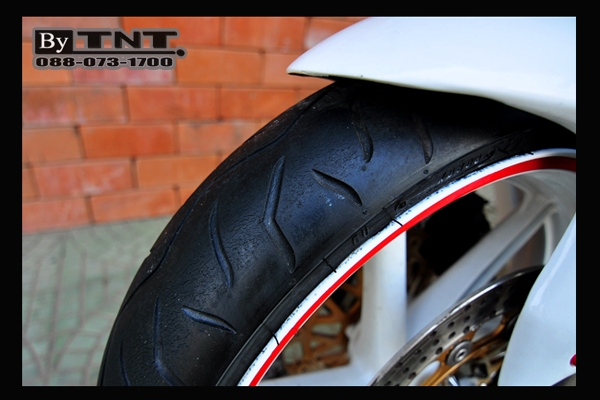 <TNT>ขาย Honda VFR(NC-30) 400 cc./ปี92/สีขาว/ทะเบียนแท้/แฟริ่งแต่ง..สวยๆ>>>>>คับ