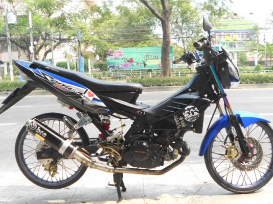 Honda-Sonic สภาพสวยๆครับ สตาร์ทมือครับ อะไหล่แต่งแท้ทั้งคัน