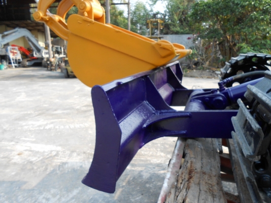 ขายรถขุด KOMUTSU PC20-5 เก่านอกปรับสภาพแล้วพร้อมใช้งาน