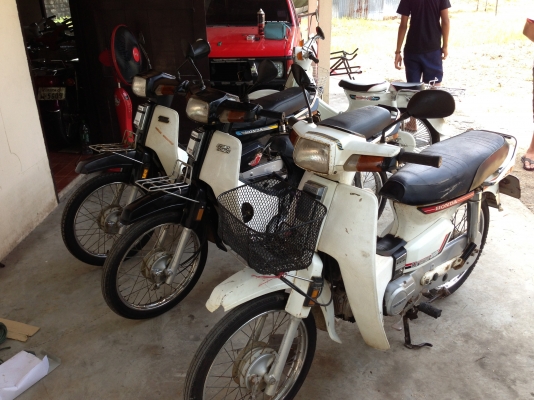 มาตามคำเรียกร้อง ดรีมคุรุสภา สขาว สวยๆ 3คัน ทะเบียนพร้อโอน ภาษเต็ม