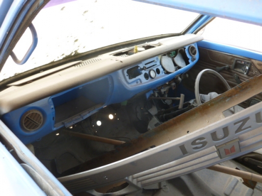 แสงฟ้าเต้นรถ///ขายหัวเก๋ง อีซุซุ TL สภาพสวยราคาถูก แสงฟ้าเต้นรถ///ขายหัวเก๋ง อีซุซุ TL สภาพสวยราคาถูก