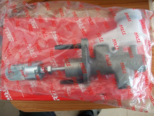 ปั้มคลัชท์บน TRITON 4*2