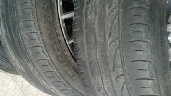 แม็กขอบ 15 ขนาด 4 รู 100/114 พร้อมยางบริดสโตน