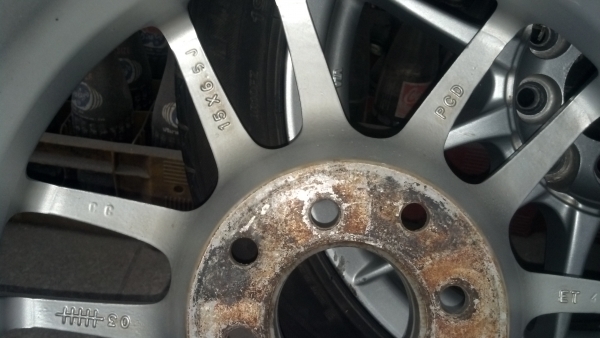 แม็กขอบ 15 ขนาด 4 รู 100/114 พร้อมยางบริดสโตน