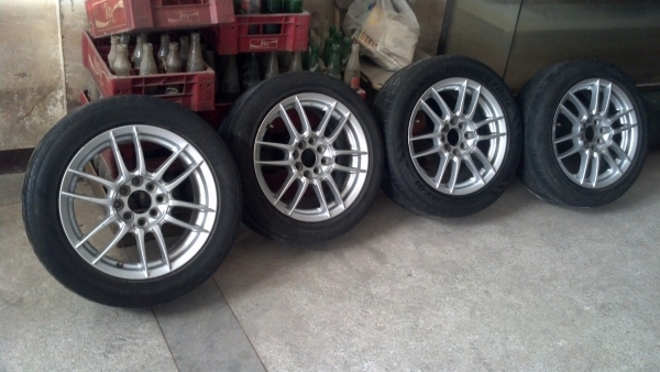 แม็กขอบ 15 ขนาด 4 รู 100/114 พร้อมยางบริดสโตน