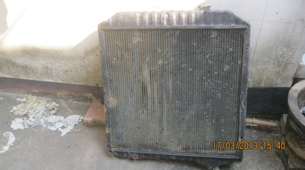 หม้อน้ำ แบ็คโฮ 12H สะเแตนดาร์ด