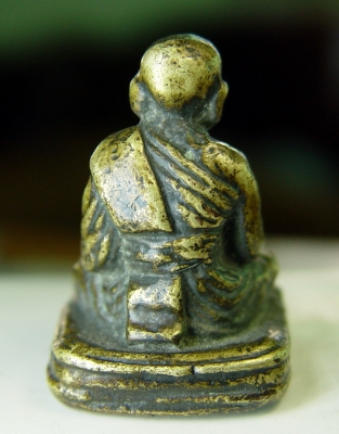 หลวงปู่ทวด วัดช้างให้