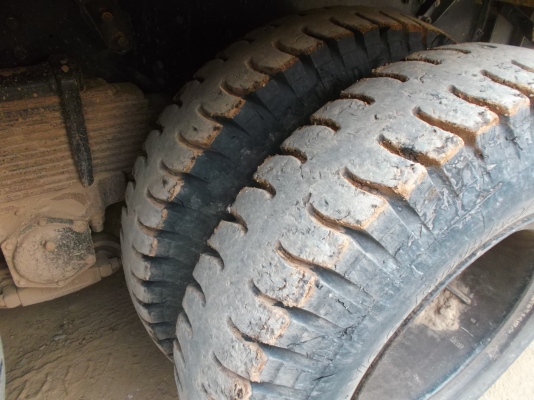 ขายด่วนรถสิบล้อสองเผลาดรั้มแม่ลูกHINOMEGA260ปี49