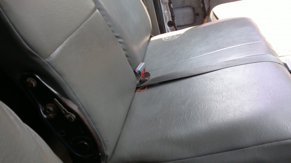 ขาย HINO  FC4J  140 แรง สภาพพร้อมใช้