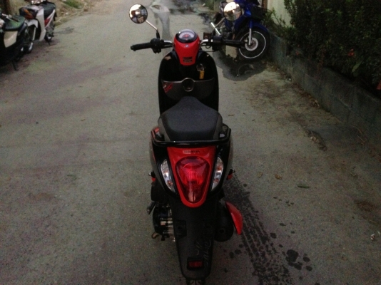 ขายscoopy-iสีเเดงดำ ปี2555 ขายscoopy-iสีเเดงดำ ปี2555