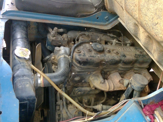 ขายหกล้อโดยสาร รุ่น nissan caball