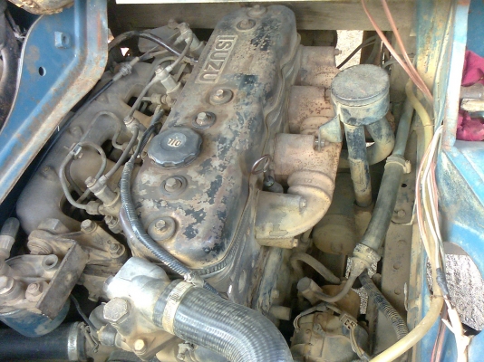 ขายหกล้อโดยสาร รุ่น nissan caball