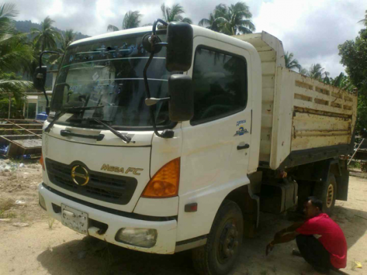 6 ล้อดั้ม HINO  ปี 49 เครื่อง 170 แรง ออกห้างมือเดียว