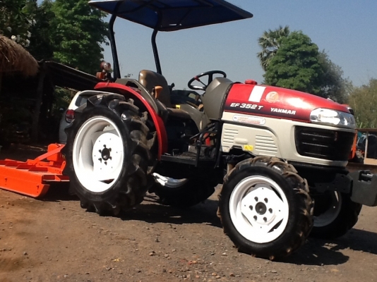 ยันร์ม่า EF352 T 4 WD 2 เพลาพร้อมตัดหญ้า LCS 1.20 เมตร ทำงาน 1049 ชั่วโมง