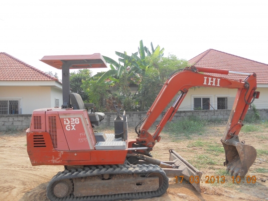 ขาย รถแบคโฮ PC 30