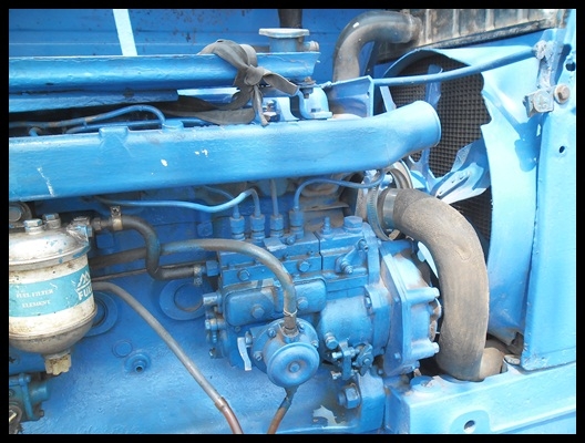 รถไถฟอร์ด 77 สภาพดี น่าใช้ รถไถฟอร์ด 77 สภาพดี น่าใช้