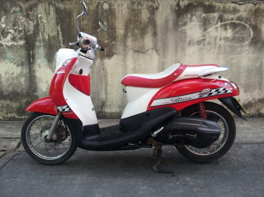 yamaha fino รถปี51 เครื่องเดิมๆ ชุดสีแท้ใหม่