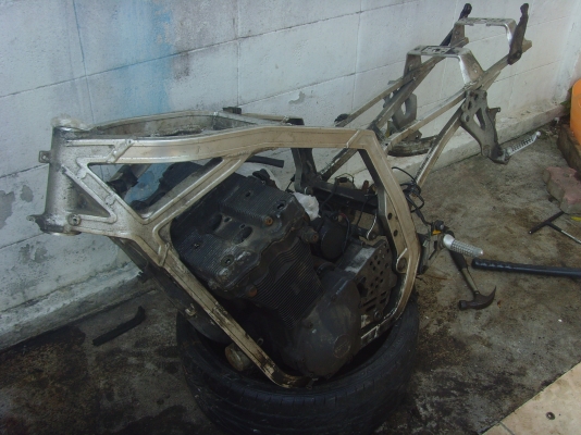 ระเบิดอูฐ750