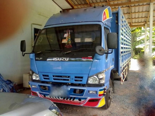 รถอิซูซุ 6 ล้อ รั่ว  175 แรงม้า ปี 50  สนใจติดต่อ  081 - 6079515