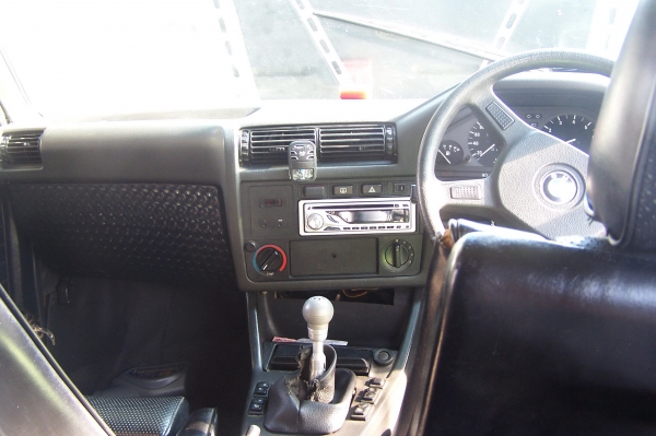 ขาย E30 เครื่องยนตร์ โตโยต้า 1600 cc. ขาย E30 เครื่องยนตร์ โตโยต้า 1600 cc.