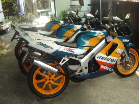 เอ็น เอส อาร์ โปร อามร์ 150 SP ขายด่วน สวยมาก มี 3 คัน 3 ราคา ต่อรองราคาได้ ครับ กทม