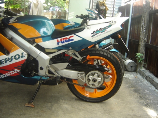 เอ็น เอส อาร์ โปร อามร์ 150 SP ขายด่วน สวยมาก มี 3 คัน 3 ราคา ต่อรองราคาได้ ครับ กทม