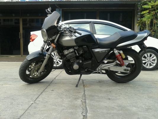 ขาย CB400 ท่อโยชิ ขาย CB400 ท่อโยชิ