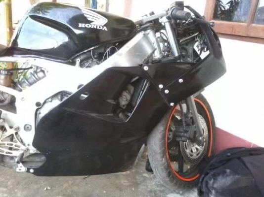 ขายCBR  250RR (4สูบ)  ปี 1992-1993 ราคาถูกๆจ้า(ใน1อาทิตย์นี้35000)