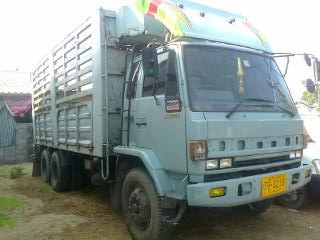 ขาย อีซุ 195 แรงม้า / สิบล้อเพลาเดียว / ปี 39 ( กระบะคอกสูงไม่ดั๊ม, คัสซีสวย  )