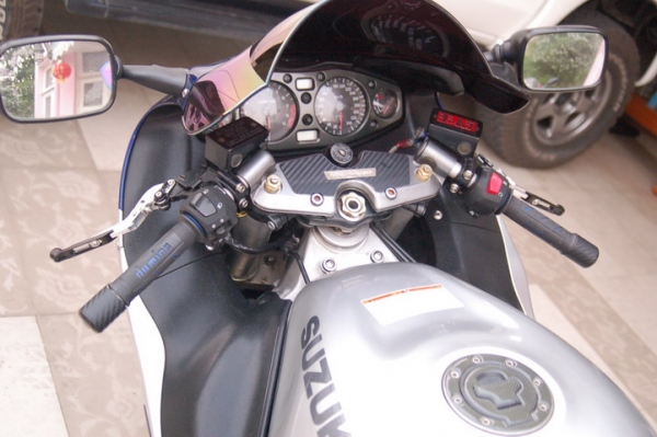 --ขาย SUZUKI HAYABUSA GSX1300 สเปกแคนนาดาสวยๆๆ<<<ทะเบียนกรุงเทพ>>>--