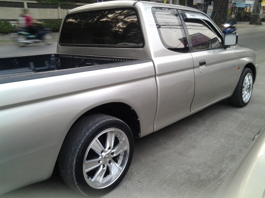 ขายรถกระบะ MITSUBISHI  STRADA