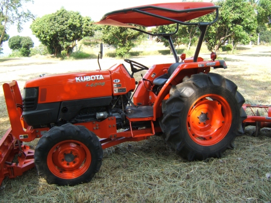 KUBOTA L4508 DT 4WD สวยๆพร้อมอุปกรณ์2อย่าง KUBOTA L4508 DT 4WD สวยๆพร้อมอุปกรณ์2อย่าง