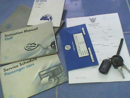 ขายVolkswagen Vento2.0มันหล่อมากสีงามใส้ 2ระบบAuto Lpg พร้อมใช้จบจบ130000Bath.