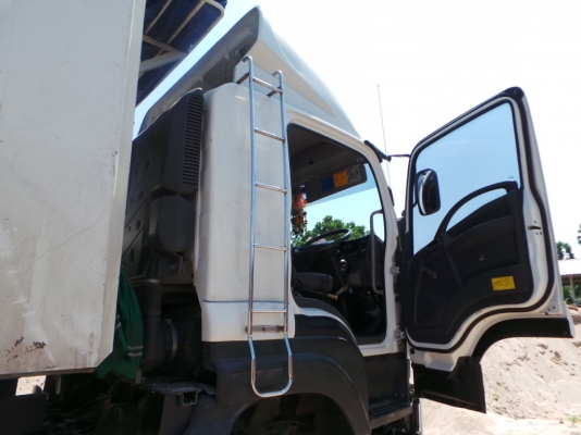 ISUZU FXZ360 ปี 54 ใช้งานน้อยมาก ISUZU FXZ360 ปี 54 ใช้งานน้อยมาก