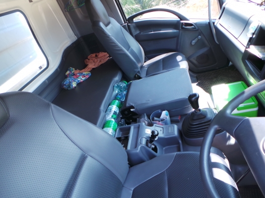 ISUZU FXZ360 ปี 54 ใช้งานน้อยมาก ISUZU FXZ360 ปี 54 ใช้งานน้อยมาก