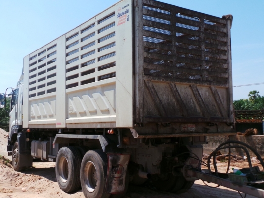ISUZU FXZ360 ปี 54 ใช้งานน้อยมาก ISUZU FXZ360 ปี 54 ใช้งานน้อยมาก