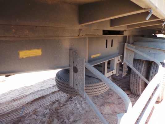 ISUZU FXZ360 ปี 54 ใช้งานน้อยมาก ISUZU FXZ360 ปี 54 ใช้งานน้อยมาก