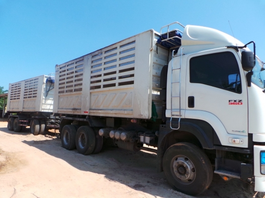 ISUZU  FXZ360  ปี 54 ใช้งานน้อยมาก