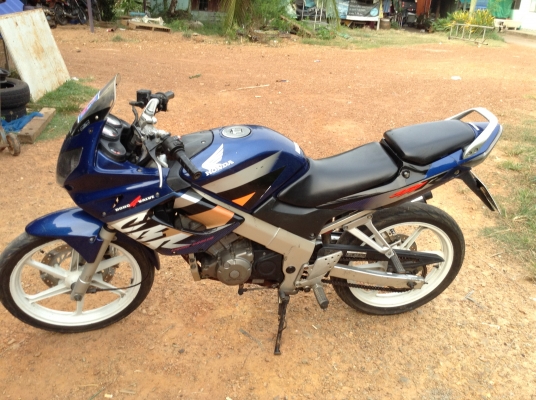 Honda CBR พร้อมทะเบียน 28,000.- Honda CBR พร้อมทะเบียน 28,000.-