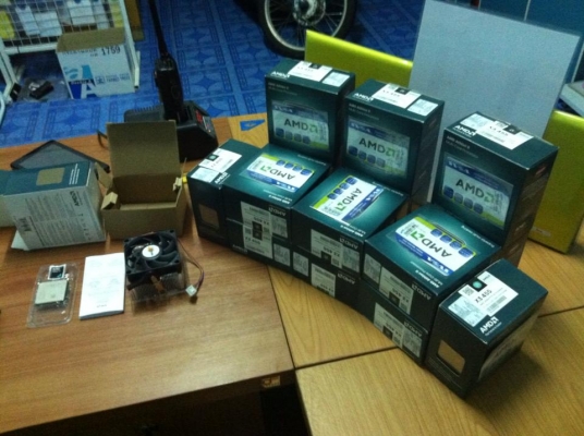 เลิกกิจการร้านเน็ต ขาย CPU AMD938/AM3 Athlon มือ2 สภาพ 99\%