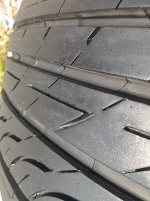 ขายยาง225/60/16 ปี 11 BRIDGESTONE TURNAZA ER10   1 ชุด