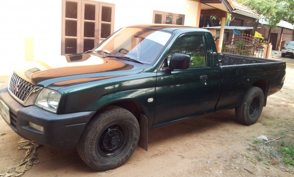 ขอขาย Strada ปี 46 เดิมๆๆๆๆ บางๆๆๆๆ ครับ ขอขาย Strada ปี 46 เดิมๆๆๆๆ บางๆๆๆๆ ครับ