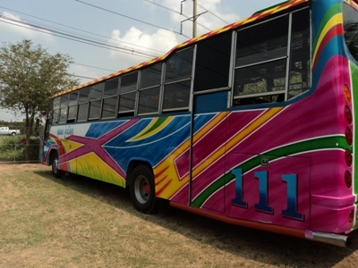 ต้องการขายด่วน รถบัส 12 เมตร ประตูหน้าชั้นครึ่ง เครื่องกลาง คัสซีเบนส์ เครื่องnissan สนใจติดต่อคุณวิไลศรี 08-1399-9129