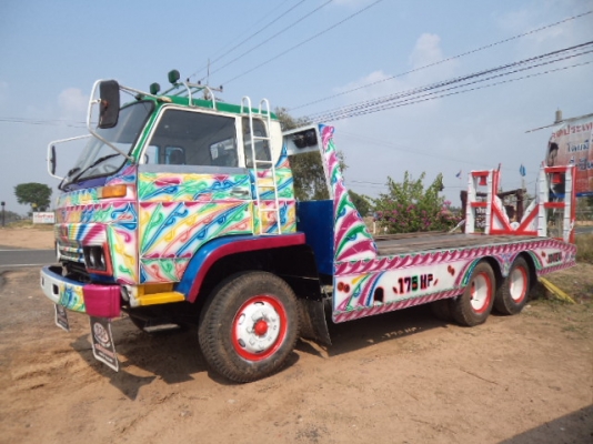 ขายรถอีซูซุ10ล้อเทเลอร์ เครื่อง175แรง พวงมาลัยเพาเวอร์ สภาพสวยพร้อมใช้งานคับ