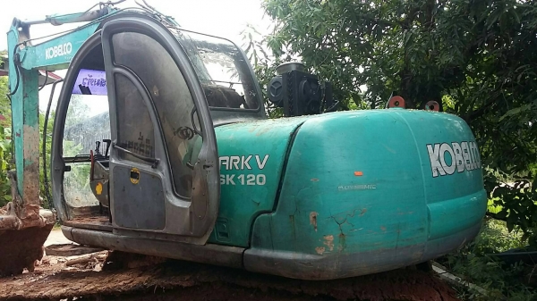 ขายด่วน รถแบ็คโฮ SK120-5 สภาพพร้อมใช้งาน ราคา 495,000