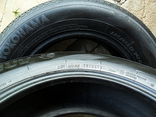 ยางขอบ17 โยโกฮาม่า 225-65-R17ลงพื้นปี15 (4เส้น 4,900)ดอกเพียบ